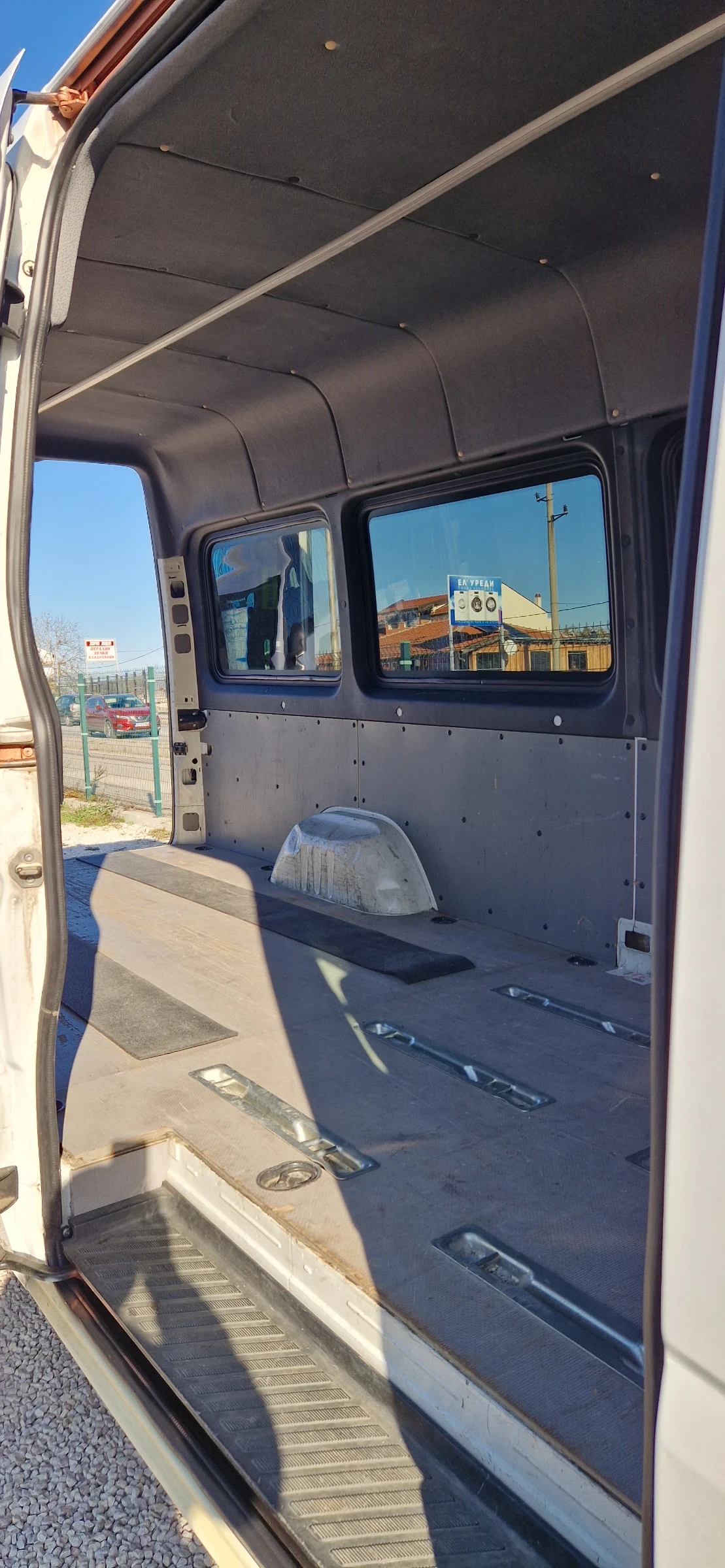 Mercedes-Benz Sprinter 318 3.0-184 kc. 4+ 1-ИТАЛИЯ-M1 - изображение 9