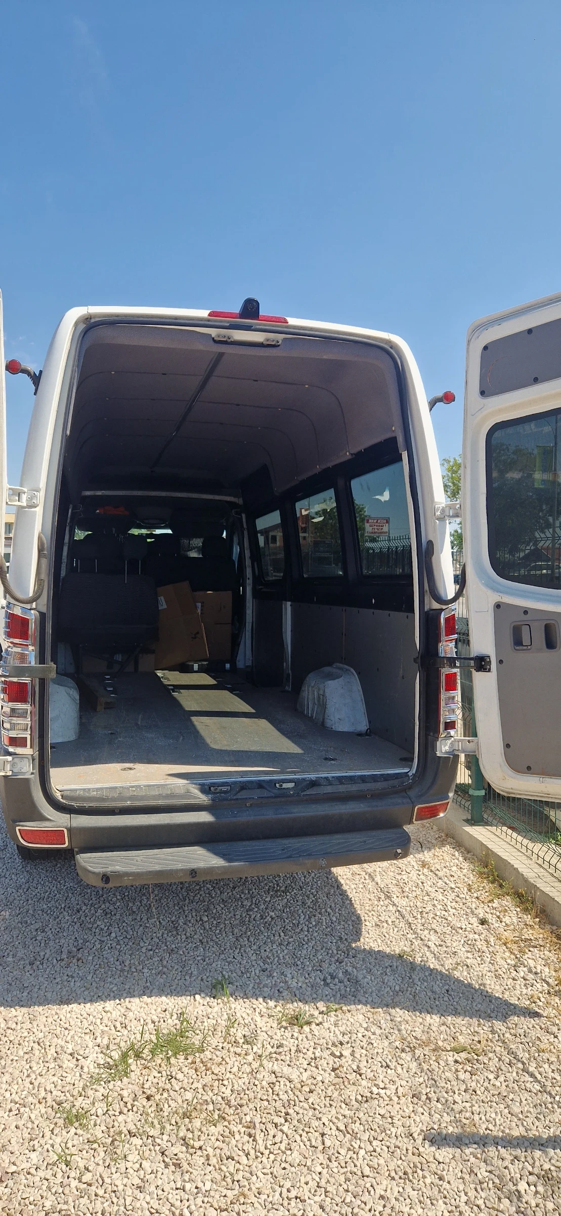 Mercedes-Benz Sprinter 318 3.0-184 kc. 4+ 1-ИТАЛИЯ-M1 - изображение 4