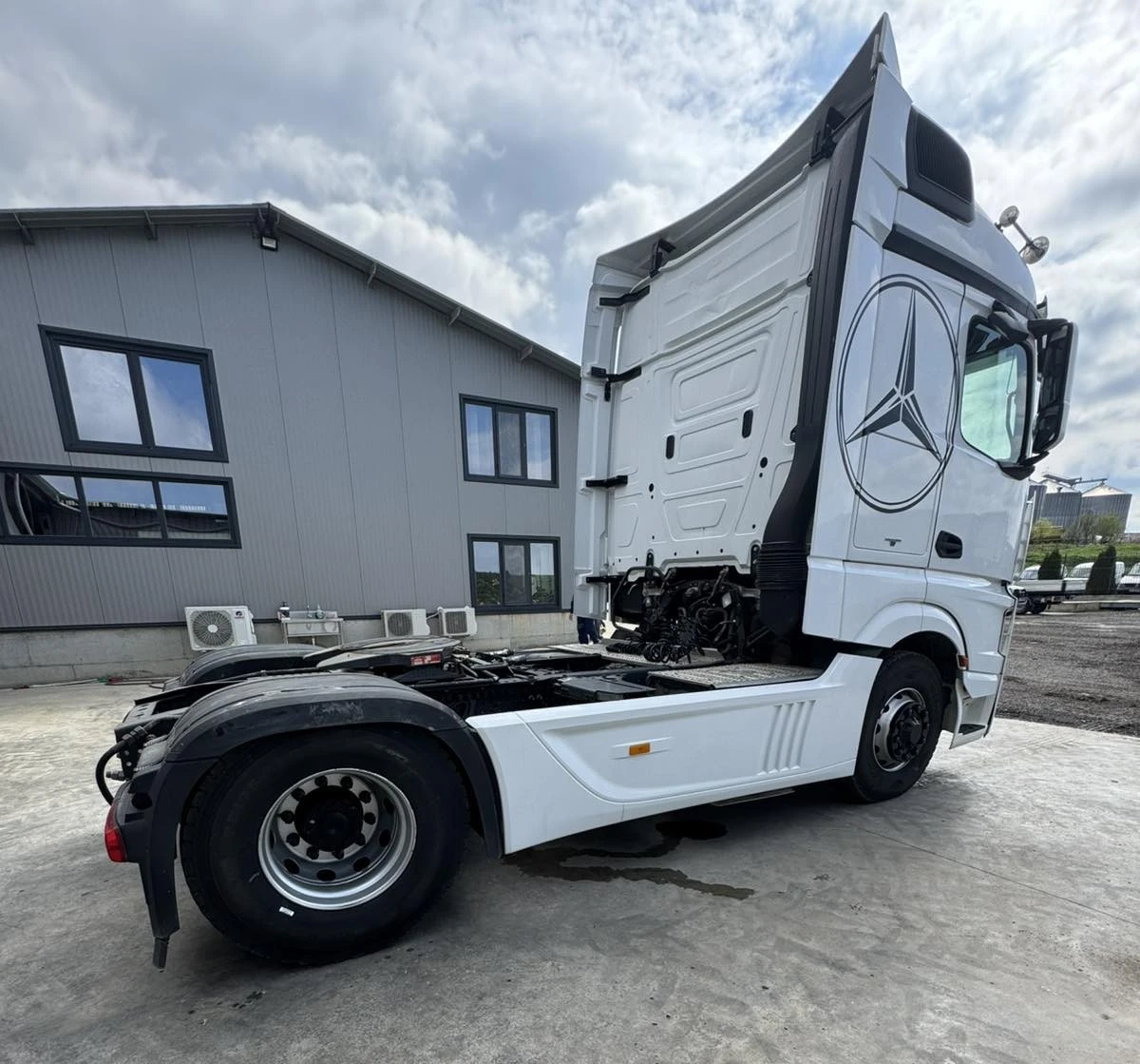 Mercedes-Benz Actros 1845 LS 4x4 Hydraulik (Retarder) - изображение 4