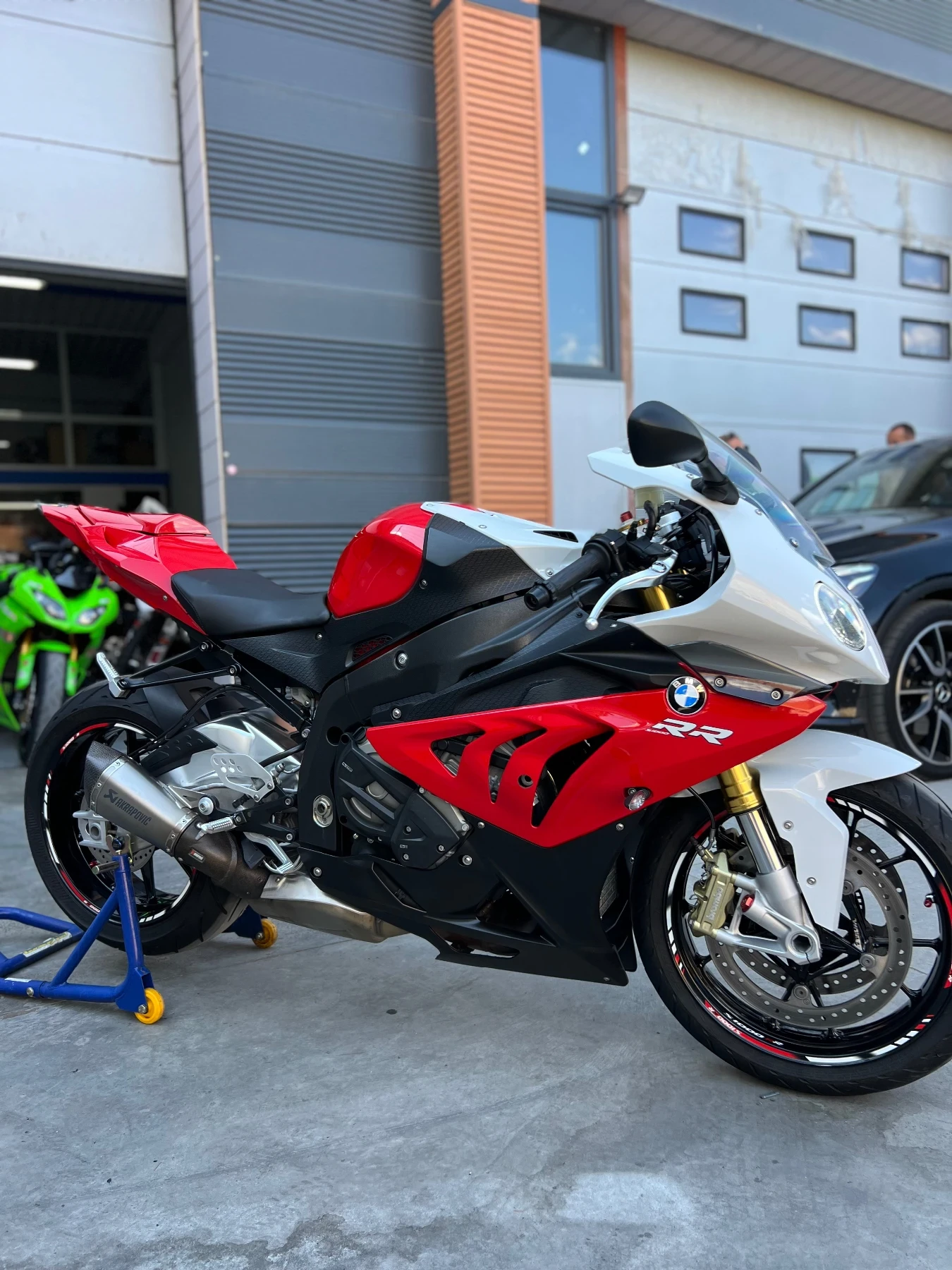 BMW S S1000RR 2012 - изображение 9