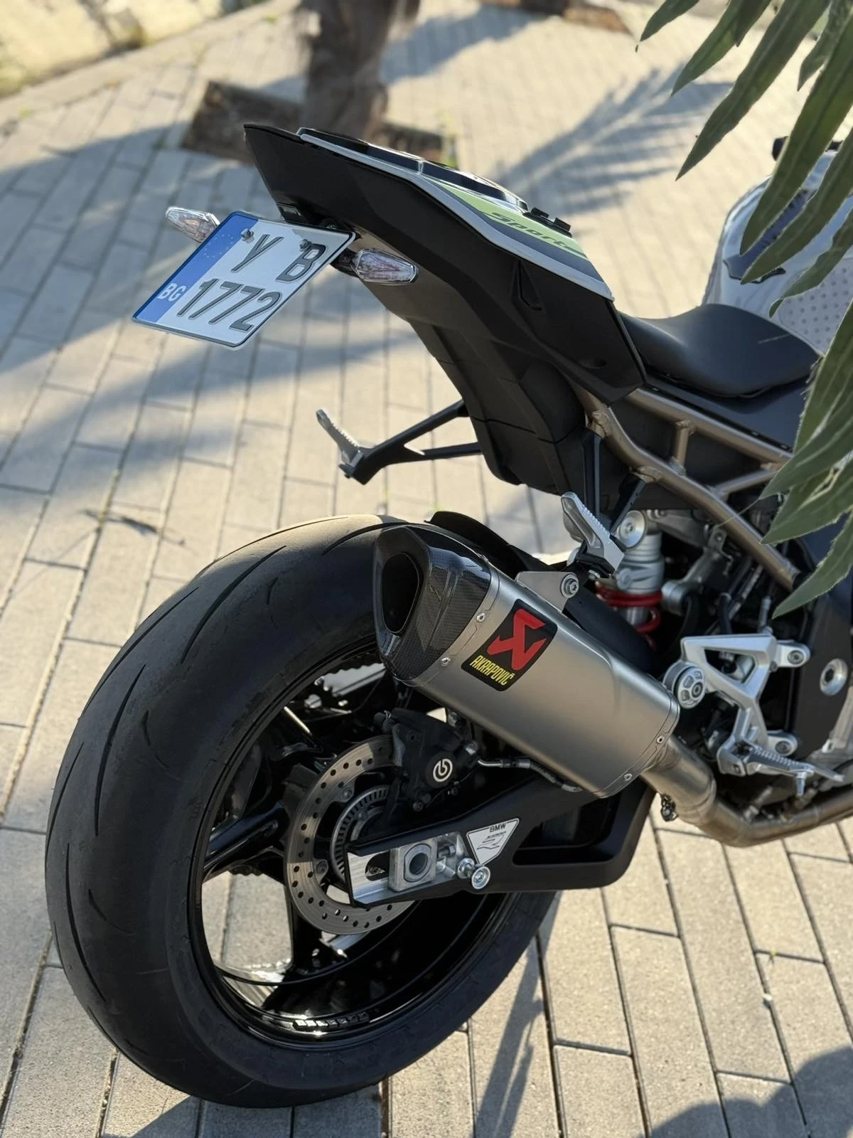BMW S 1000 R FULL AKRAPOVIC RACING LINE - изображение 10