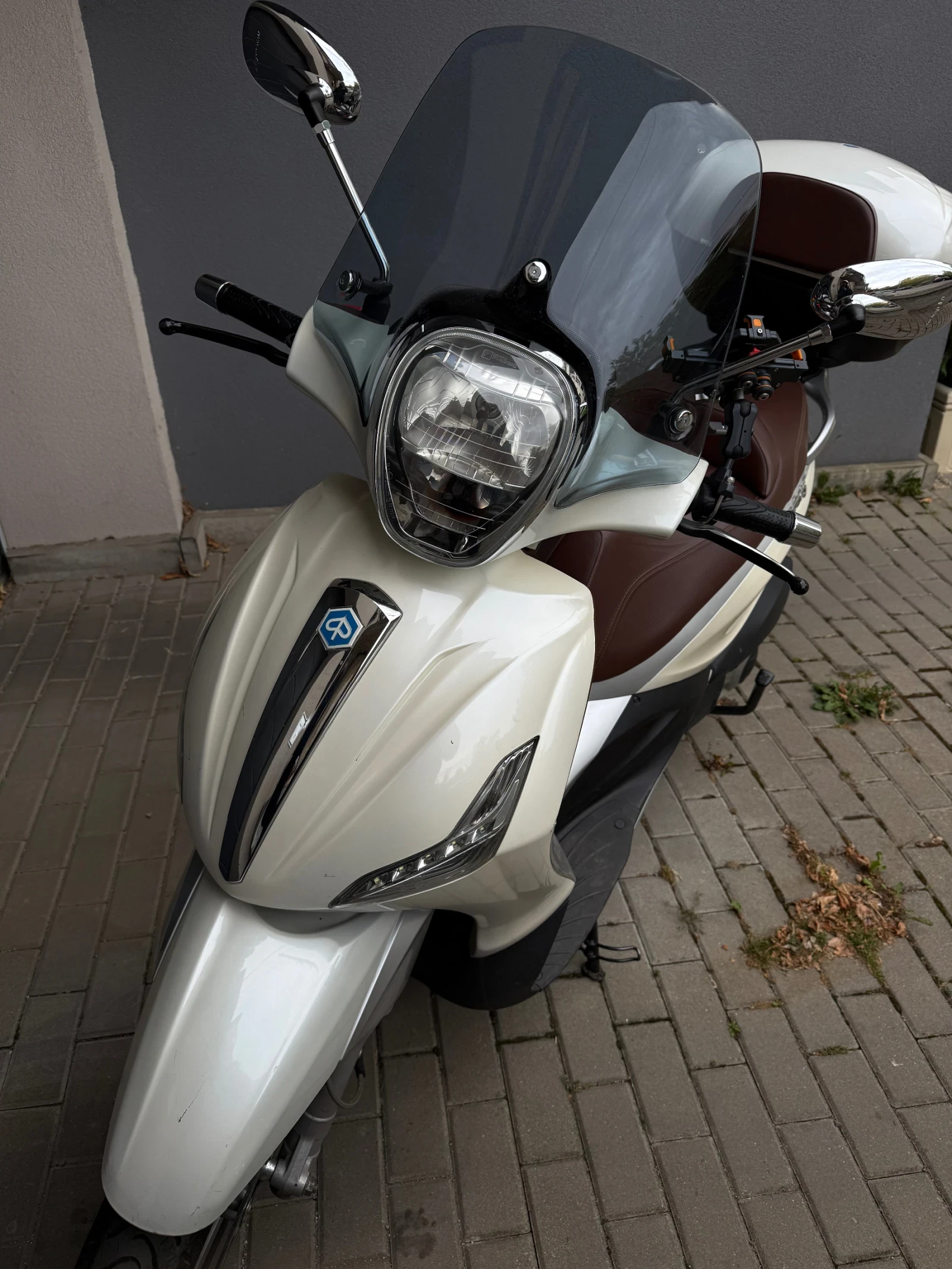 Piaggio Beverly 300 i | Mobile.bg   11