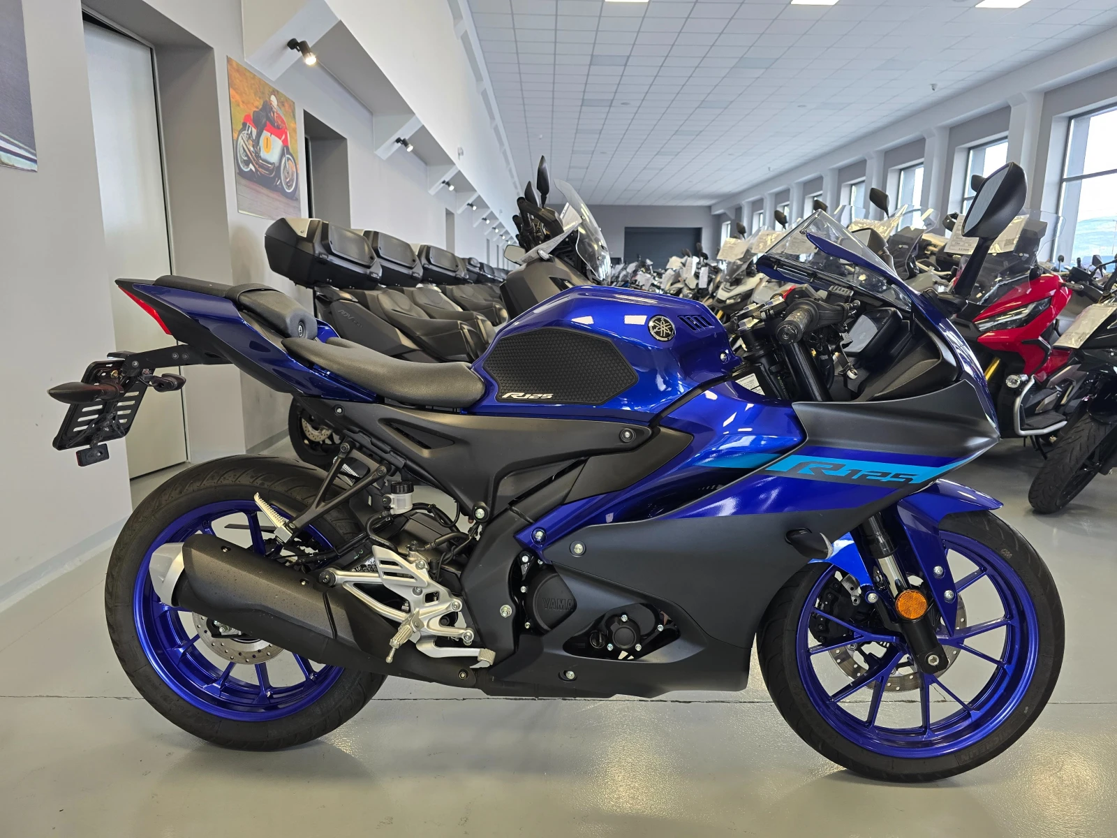 Yamaha Yzf 125R, Shifter, ABS-TCS, 2025г. - изображение 4