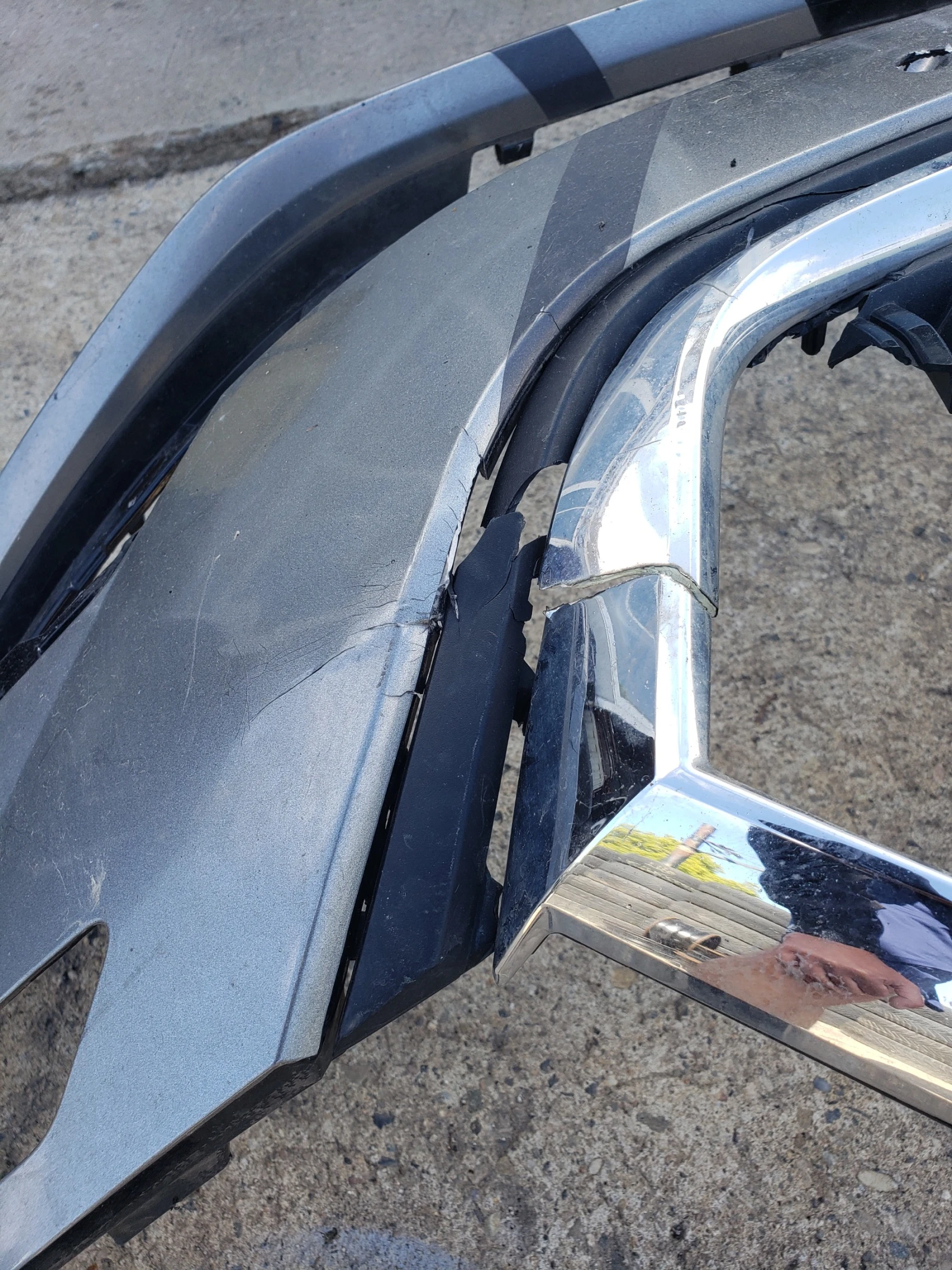      4 ...5E3807221.... | Mobile.bg   4