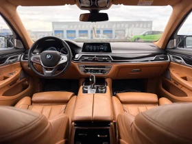 BMW 740 Ld= xDrive= M-pack= Long= Individual= 3xTV= B & W=, снимка 10