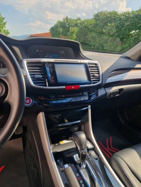 Honda Accord 2.4, снимка 11
