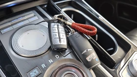 Genesis GV80 2.5Т* AWD* КОЖА* ПОДГРЕВ* ОБДУХВ* 360* HEAD UP* , снимка 6