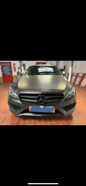     Mercedes-Benz C 220