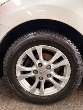 Toyota Auris - 5999 € / 11733.02 лв. - 30636818 8