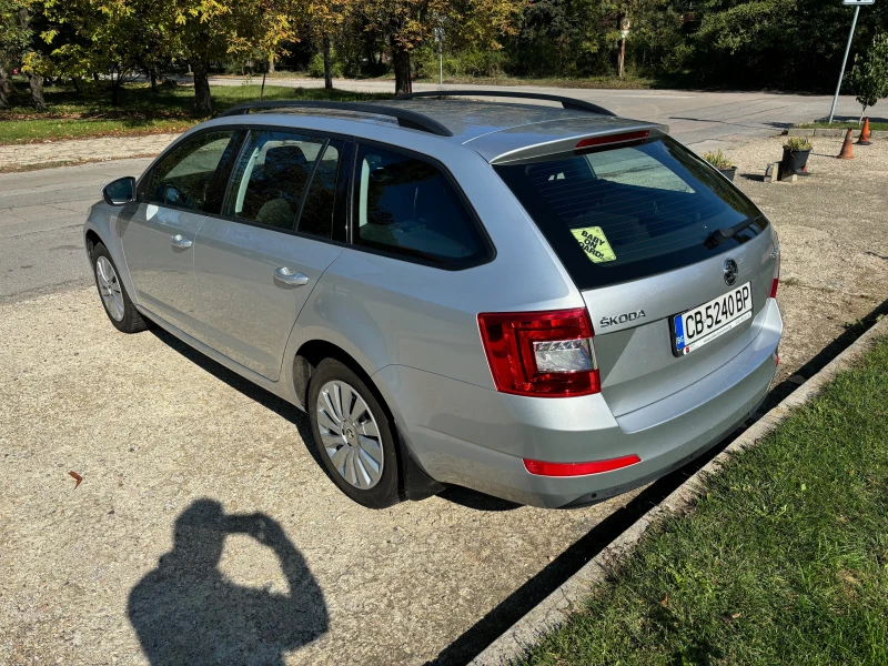 Skoda Octavia, снимка 7 - Автомобили и джипове - 47677984