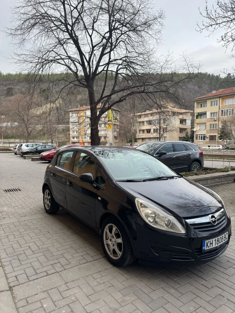 Opel Corsa D, снимка 2 - Автомобили и джипове - 49459037