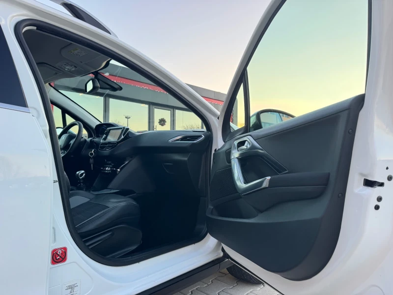 Peugeot 2008 1.6HDI FULL EURO-6, снимка 14 - Автомобили и джипове - 52913962
