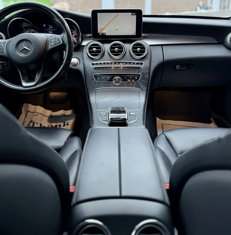 Mercedes-Benz C 300 2.0L 4MATIC, снимка 8 - Автомобили и джипове - 53197135