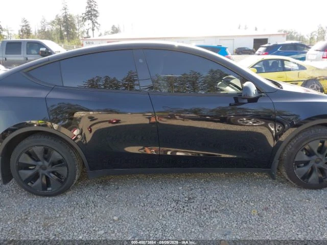 Tesla Model Y * LONG RANGE* DUAL MOTOR* КОЖА* ПОДГРЕВ* ПАНОРАМА*, снимка 11 - Автомобили и джипове - 55131327