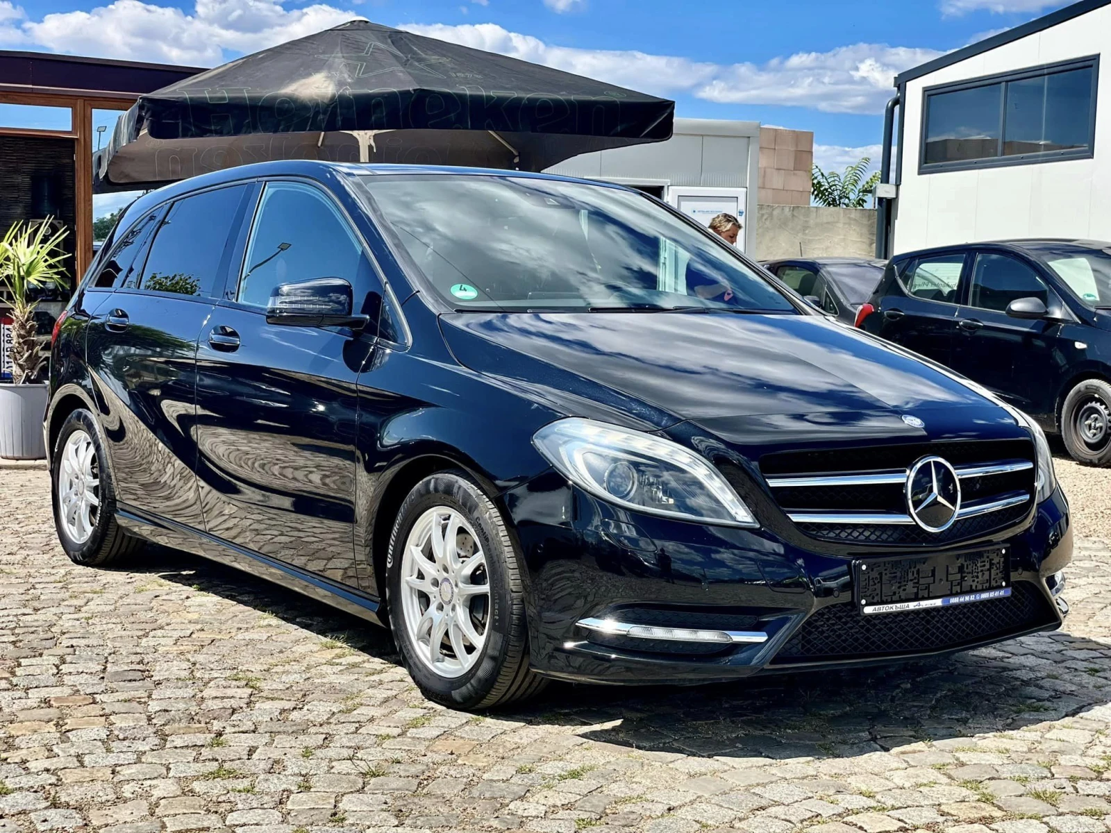 Mercedes-Benz B 200  PREMIUM FULL - изображение 7