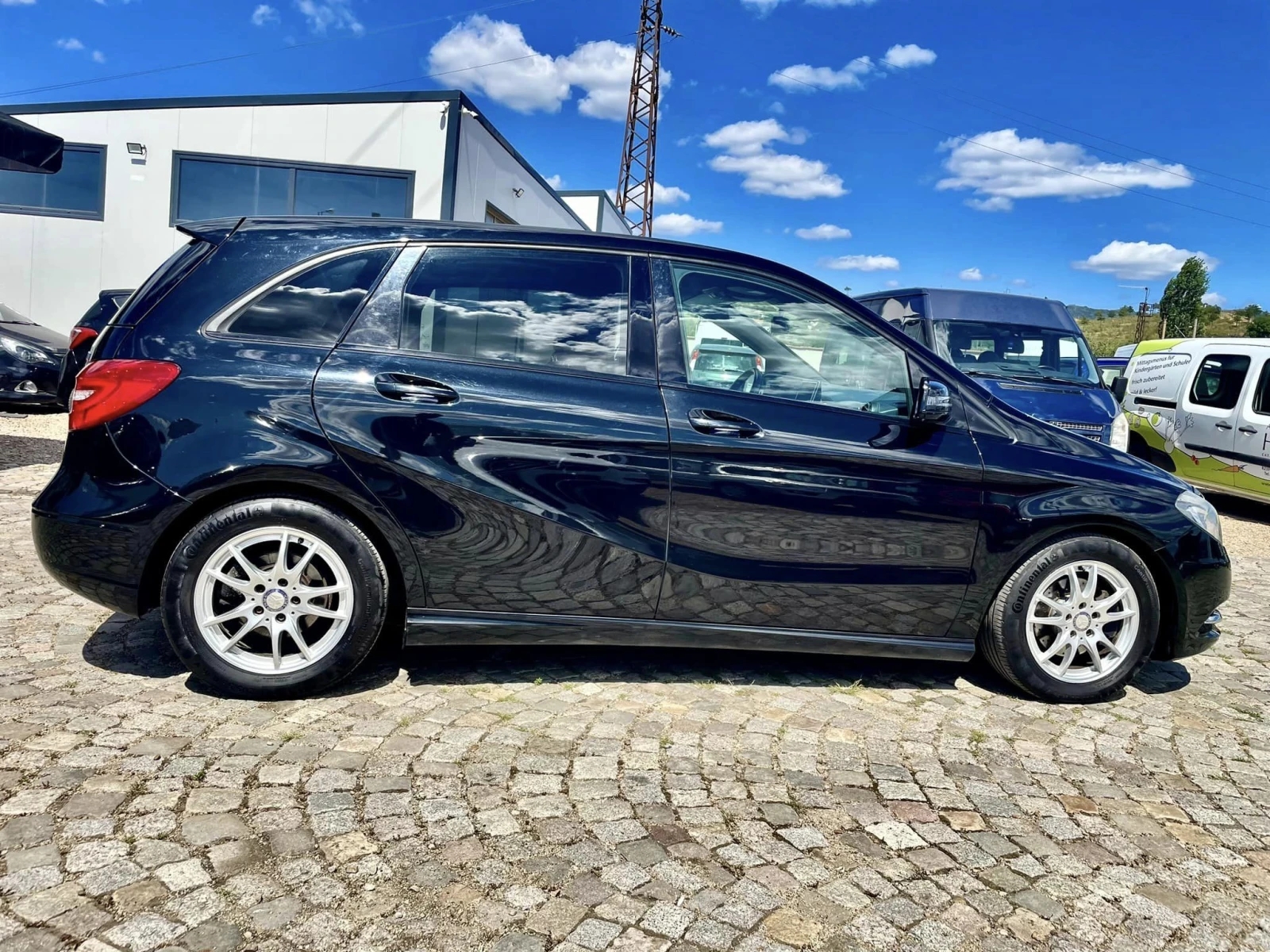 Mercedes-Benz B 200  PREMIUM FULL - изображение 6