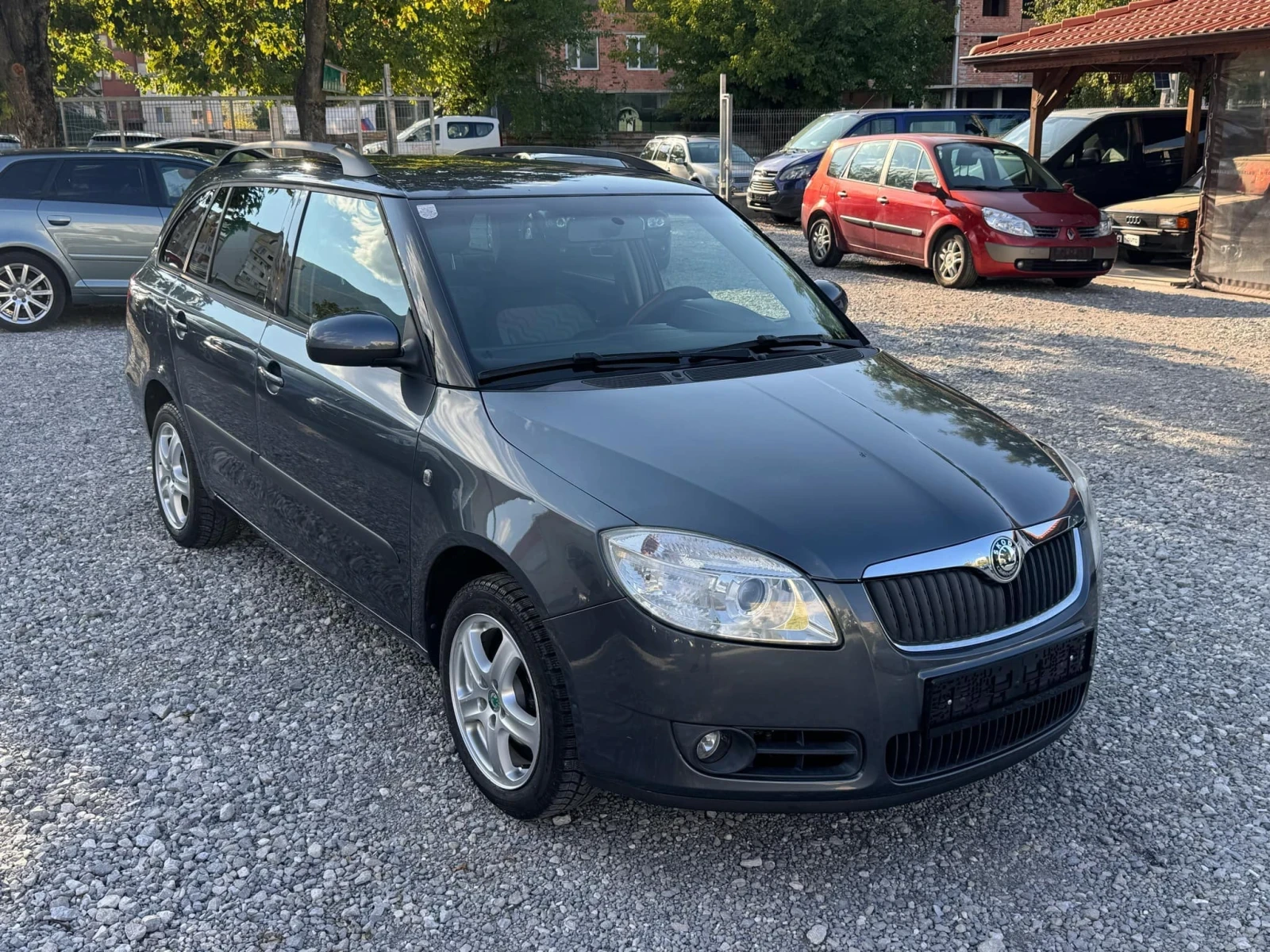 Skoda Fabia 1.4 86к.с. - изображение 3