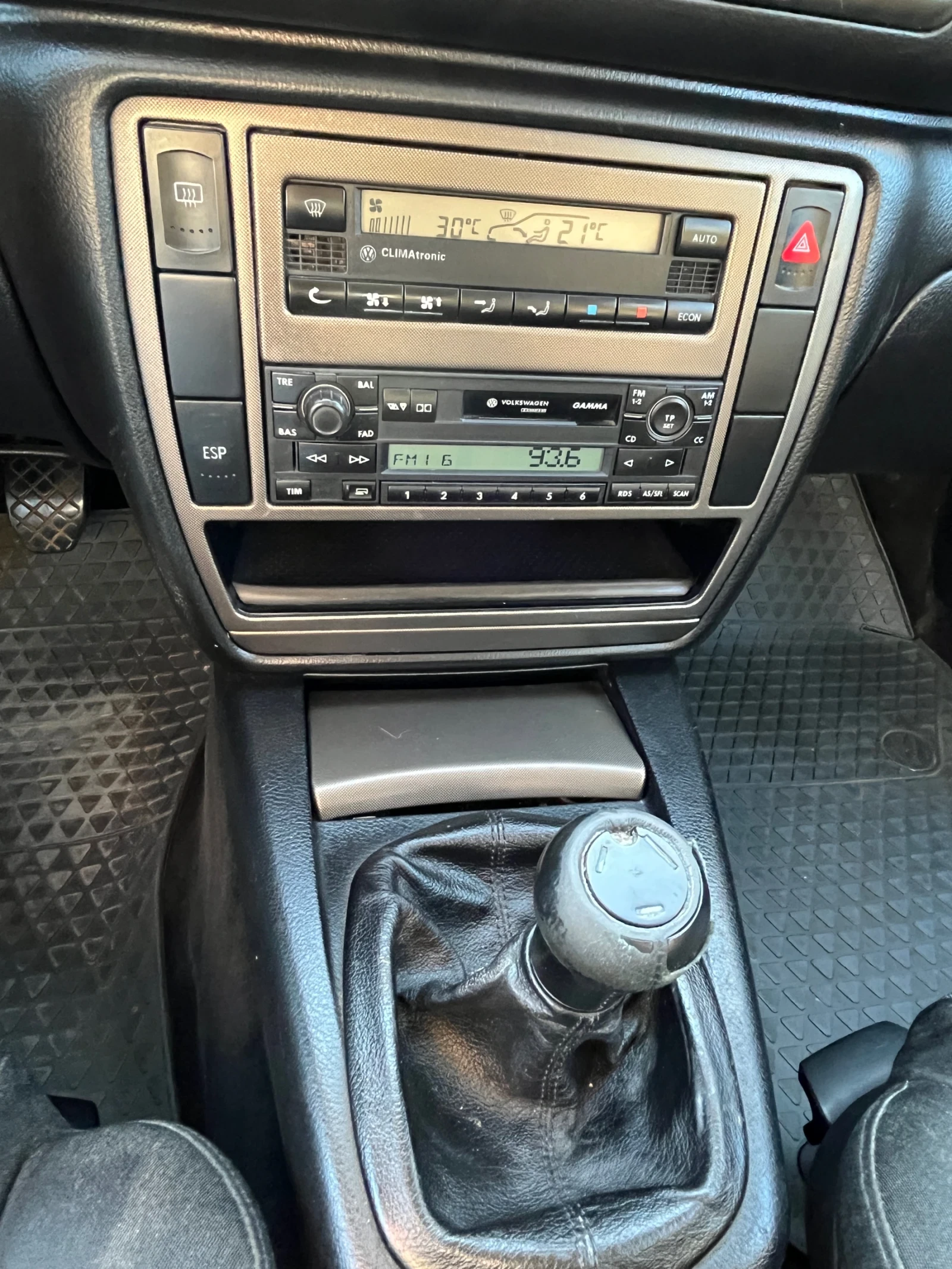 VW Passat 1.9 TDI  - изображение 8