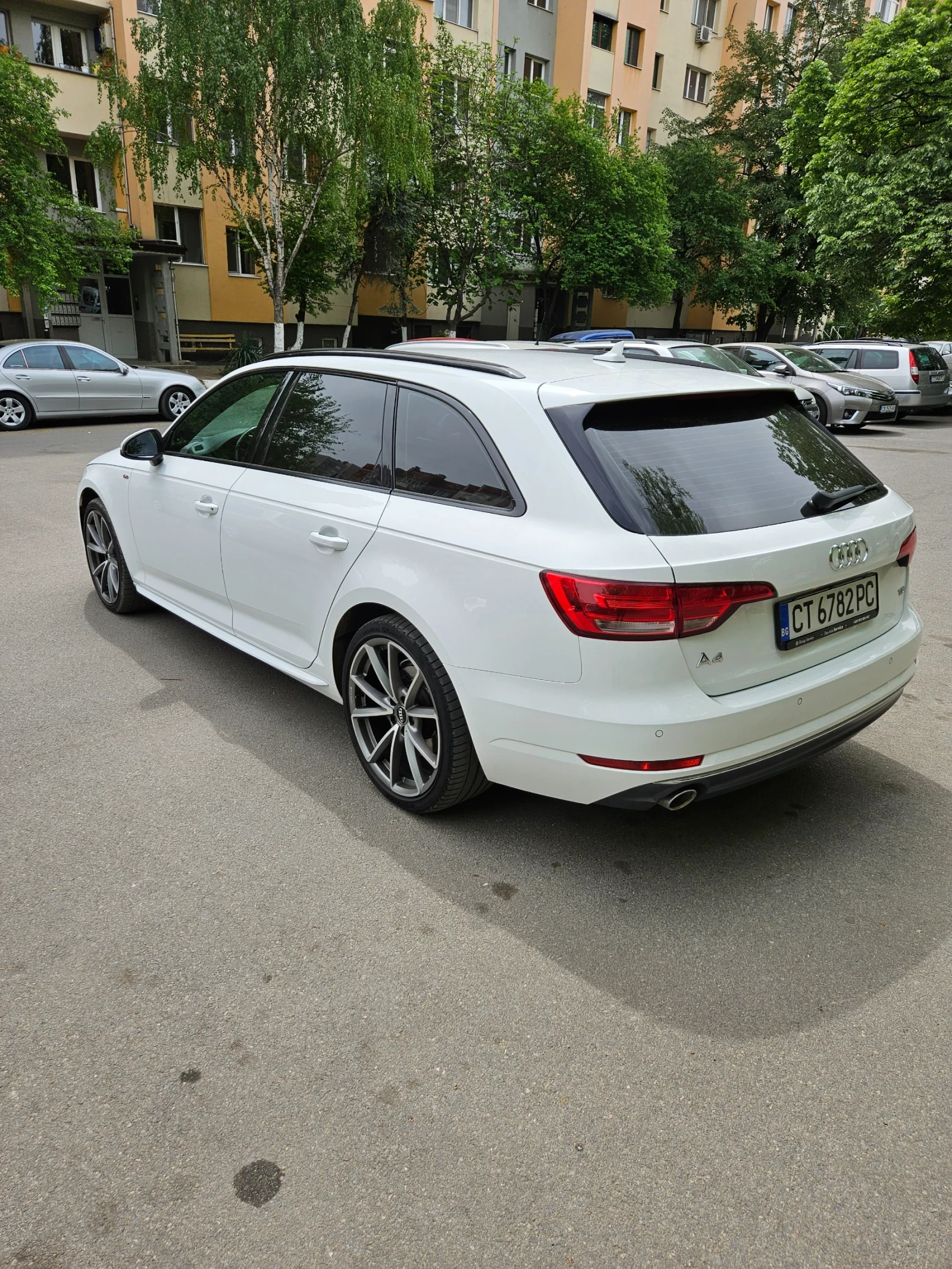 Audi A4 2.0 S-line - изображение 3