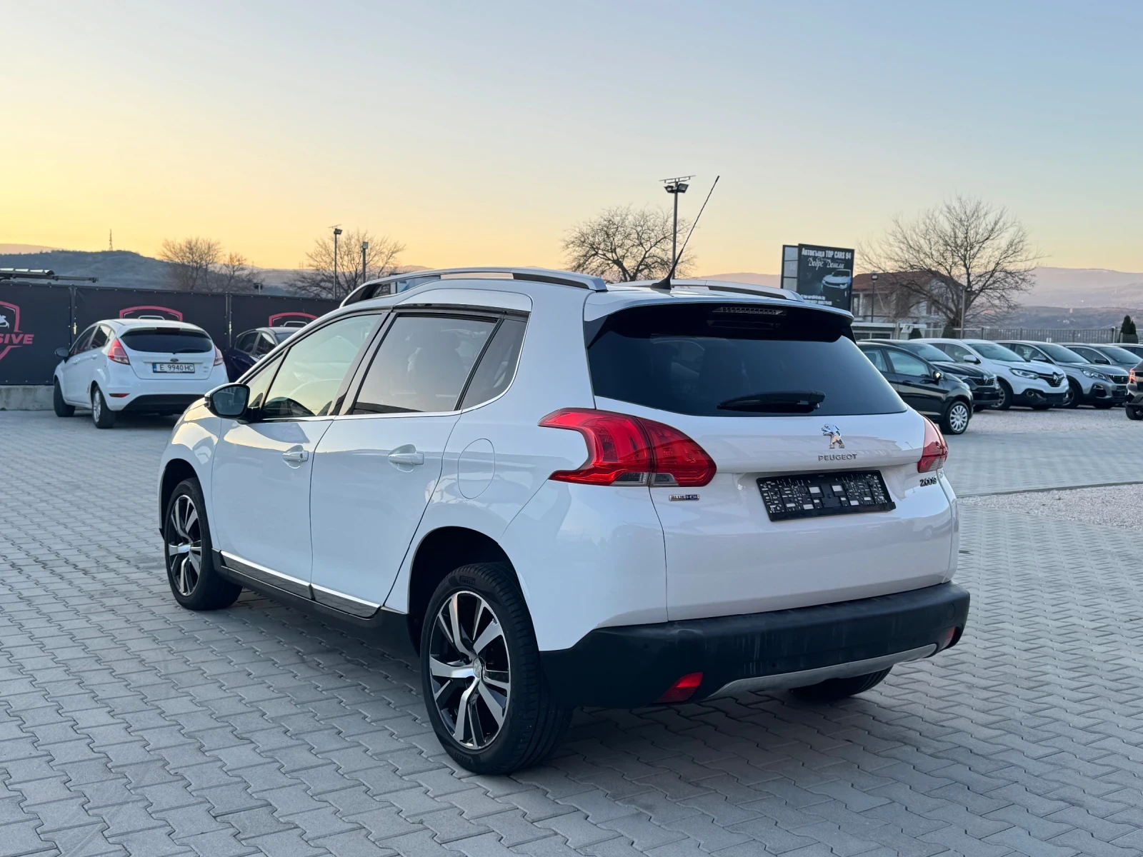 Peugeot 2008 1.6HDI FULL EURO-6 - изображение 3