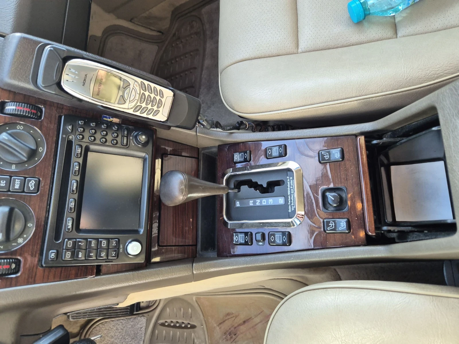 Mercedes-Benz C 220 Уникат без аналог на пазара.Ретро автомобил, снимка 11 - Автомобили и джипове - 53715428