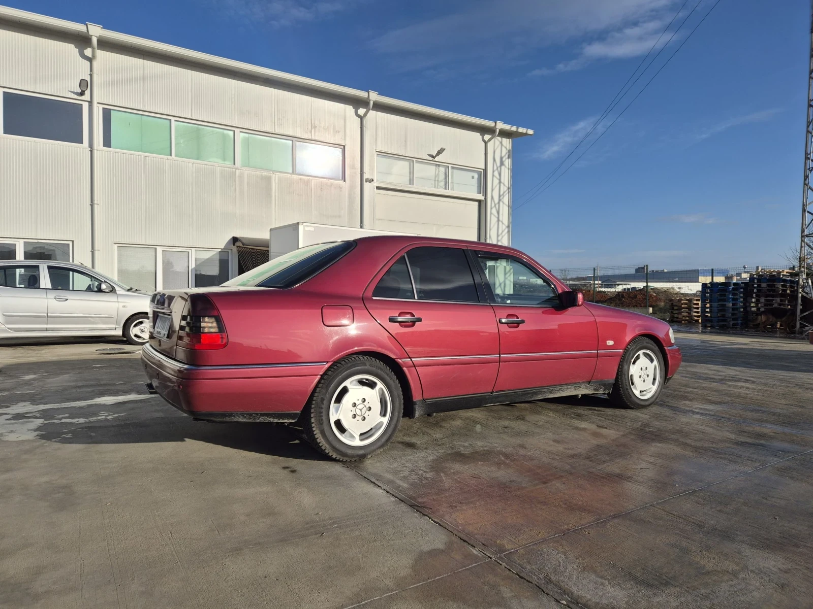 Mercedes-Benz C 220 Уникат без аналог на пазара.Ретро автомобил, снимка 6 - Автомобили и джипове - 53715428