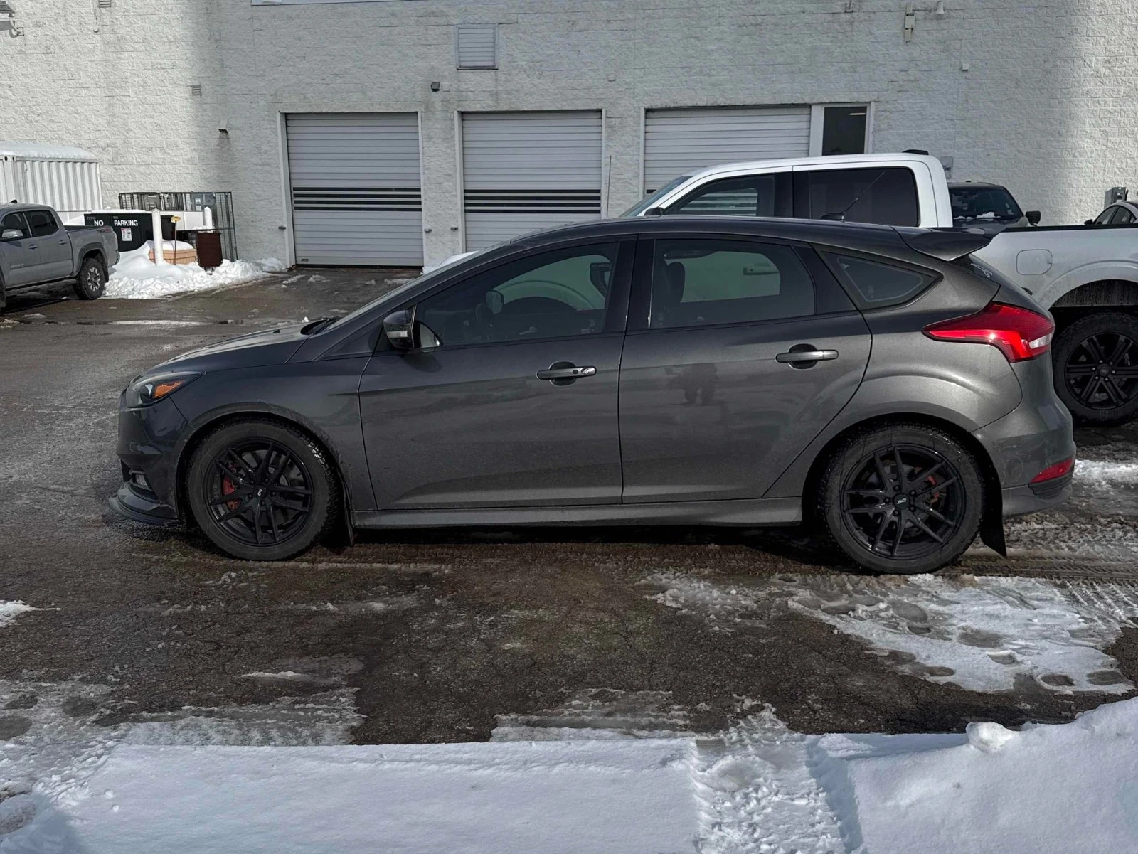 Ford Focus ST � ����������� & ���� ������ | Mobile.bg � ����������� 2