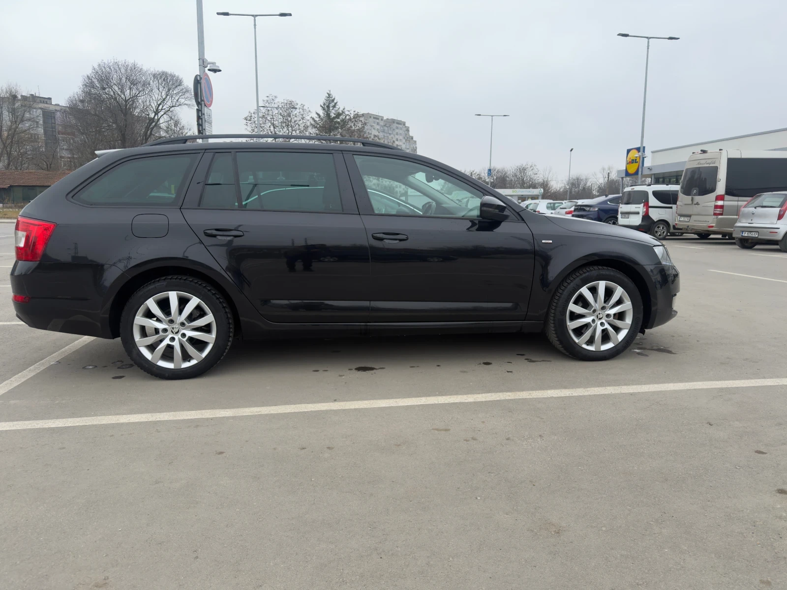 Skoda Octavia 2.0 TDI Joy 150 k.c, снимка 5 - Автомобили и джипове - 53813449