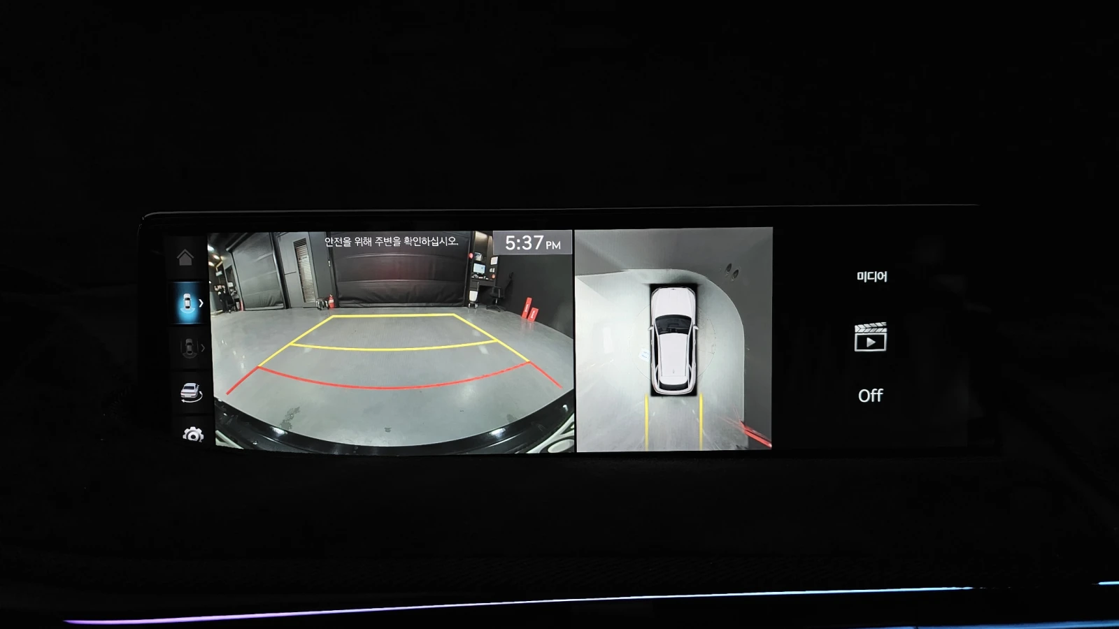 Genesis GV70 3.5T/AWD/Пълна сервизна история !!!, снимка 14 - Автомобили и джипове - 53986819