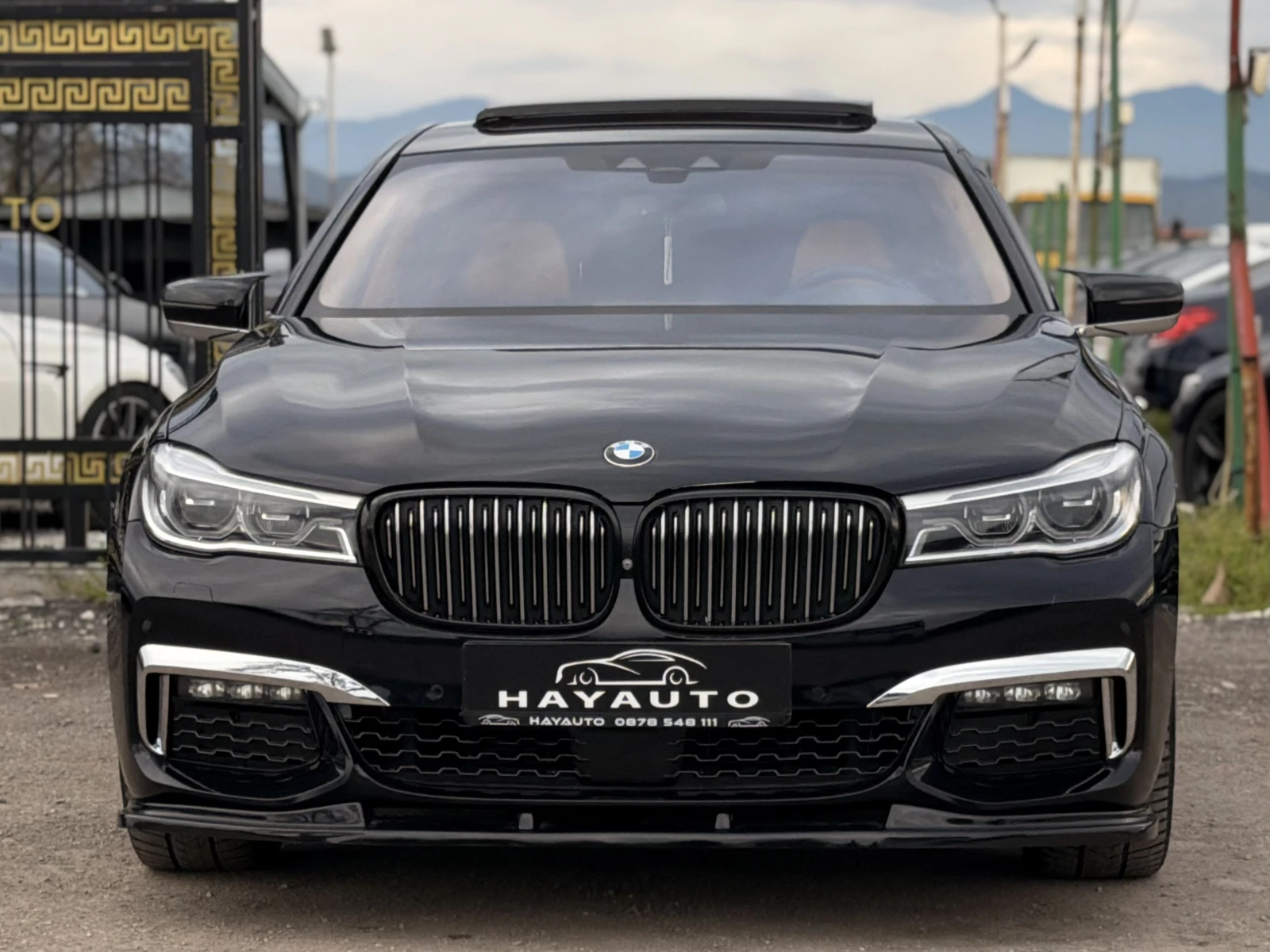 BMW 740 Ld= xDrive= M-pack= Long= Individual= 3xTV= B & W=, снимка 2 - Автомобили и джипове - 54045023