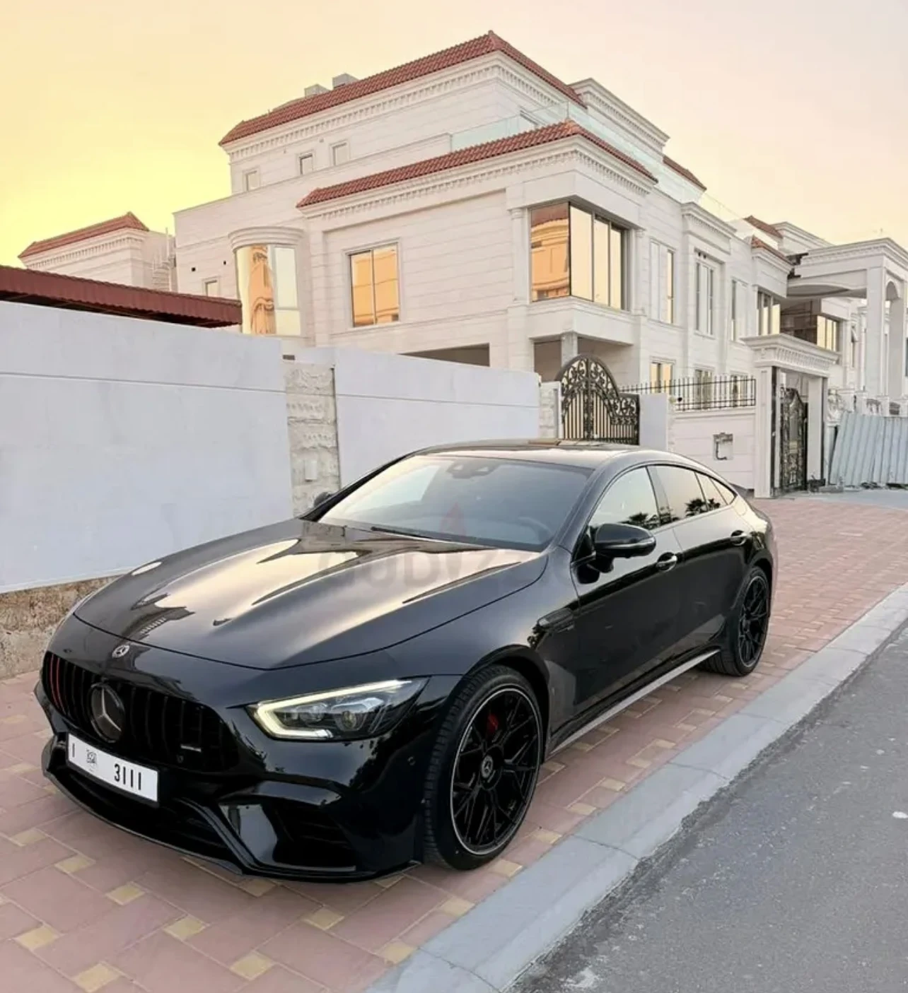 Mercedes-Benz AMG GT 4Matic + 