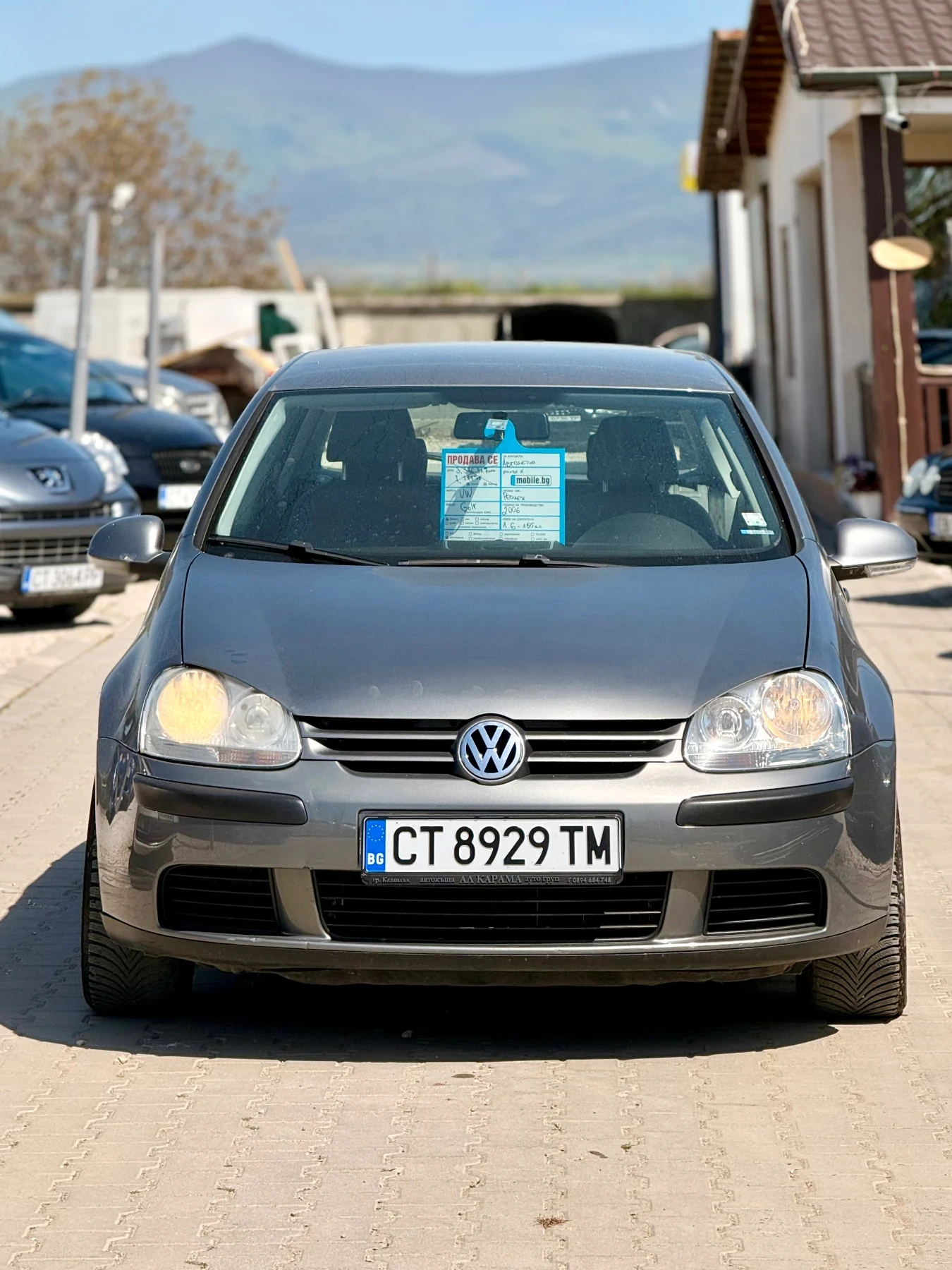 VW Golf Автоматик* 1.6* Клима* Обслужен* Бартер* Реален* , снимка 2 - Автомобили и джипове - 54349975