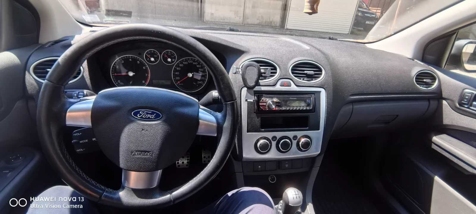 Ford Focus 1.6 Duratec Ti, снимка 11 - Автомобили и джипове - 54353055