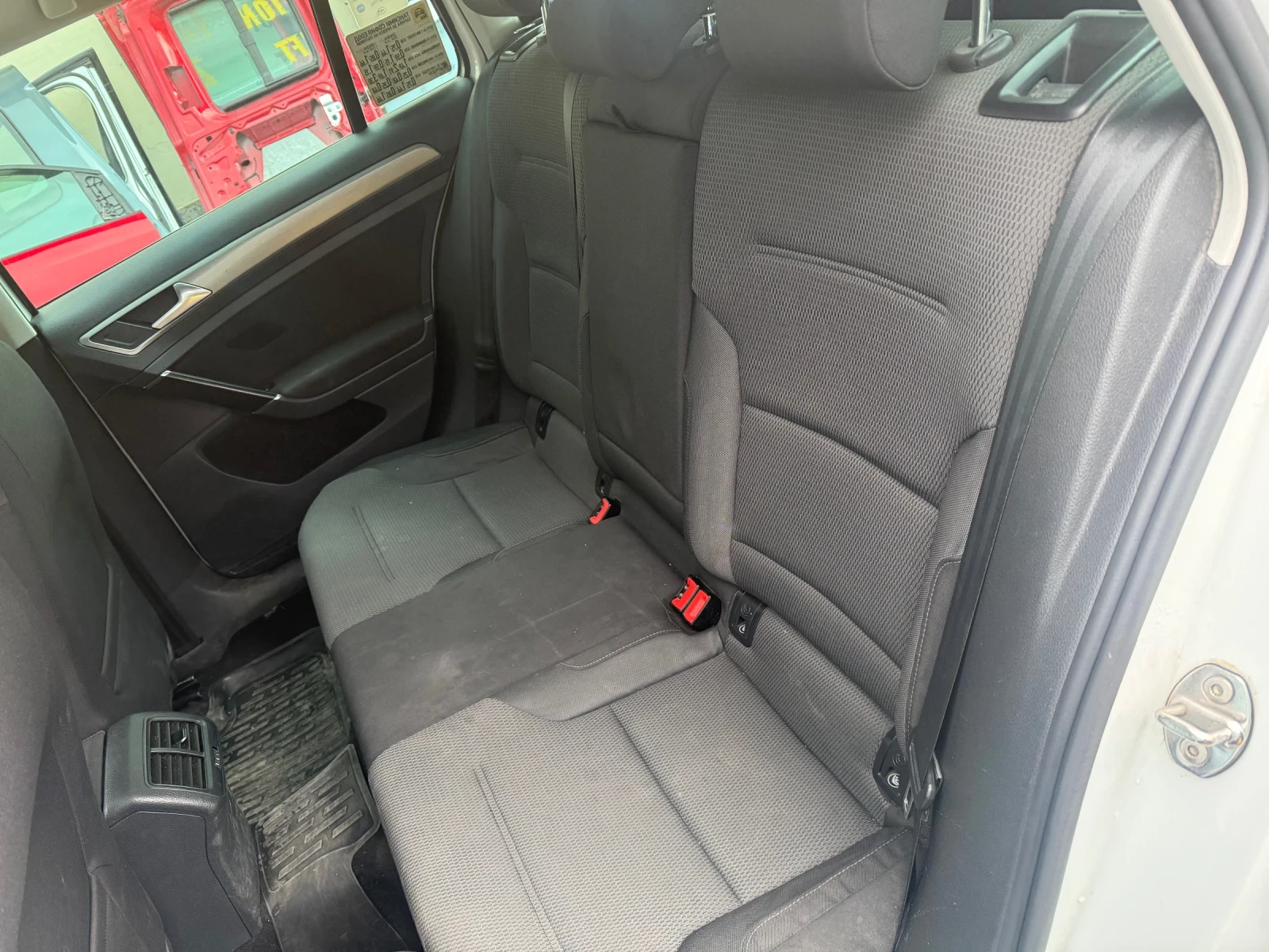 VW Golf 1.4 TGI, DSG, снимка 10 - Автомобили и джипове - 54622228