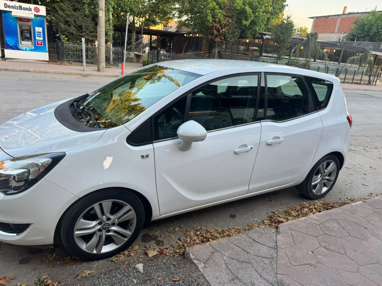 Opel Meriva, снимка 2 - Автомобили и джипове - 55121816