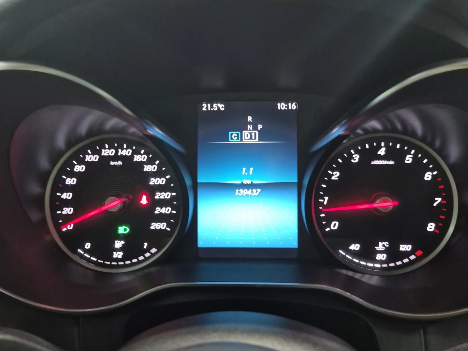 Mercedes-Benz C 300 4MATIC AMG Line, снимка 7 - Автомобили и джипове - 55448221