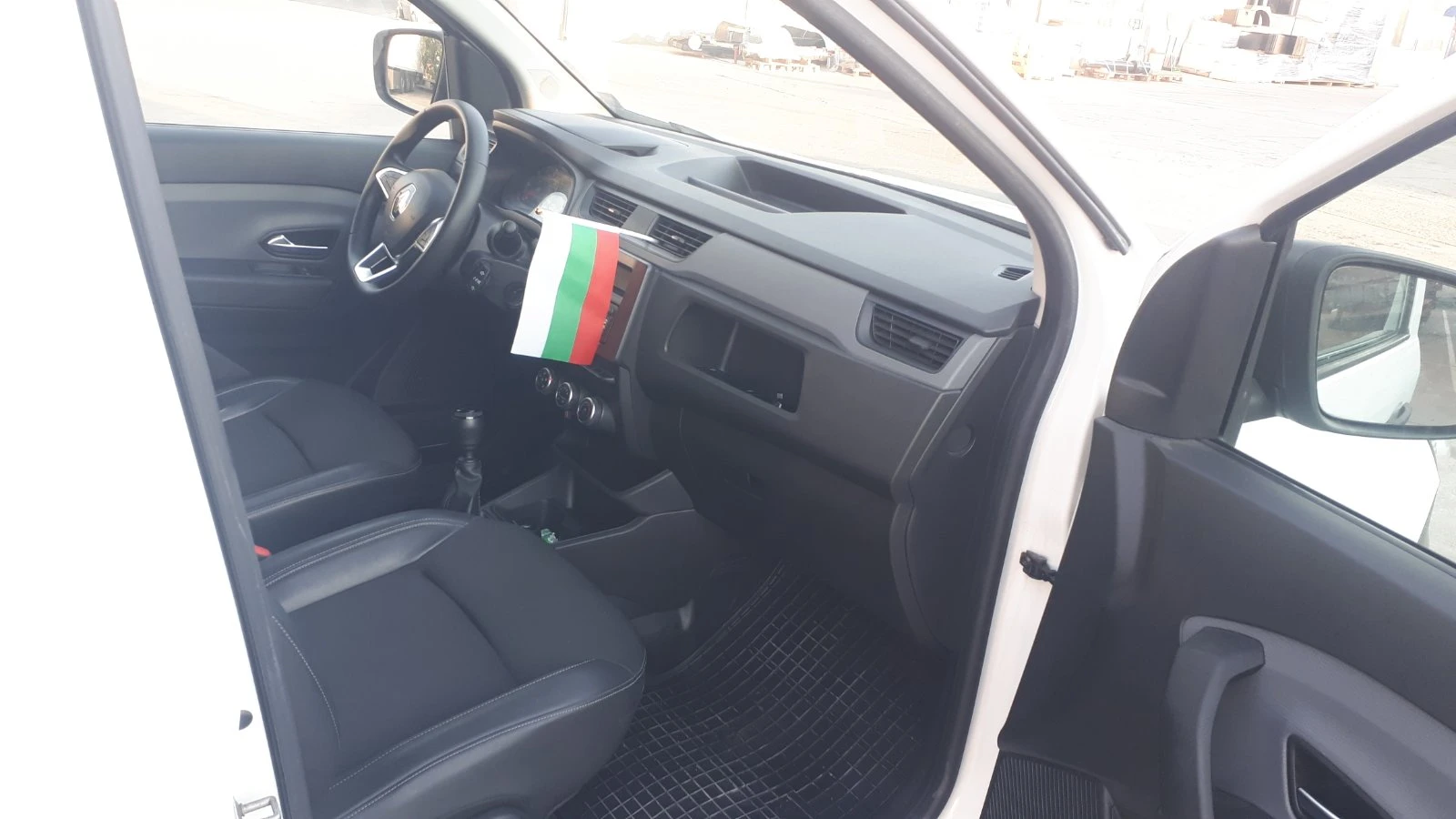 Renault Kangoo EXPRESS 1.5 DCI  6 скорости, снимка 6 - Автомобили и джипове - 55567430