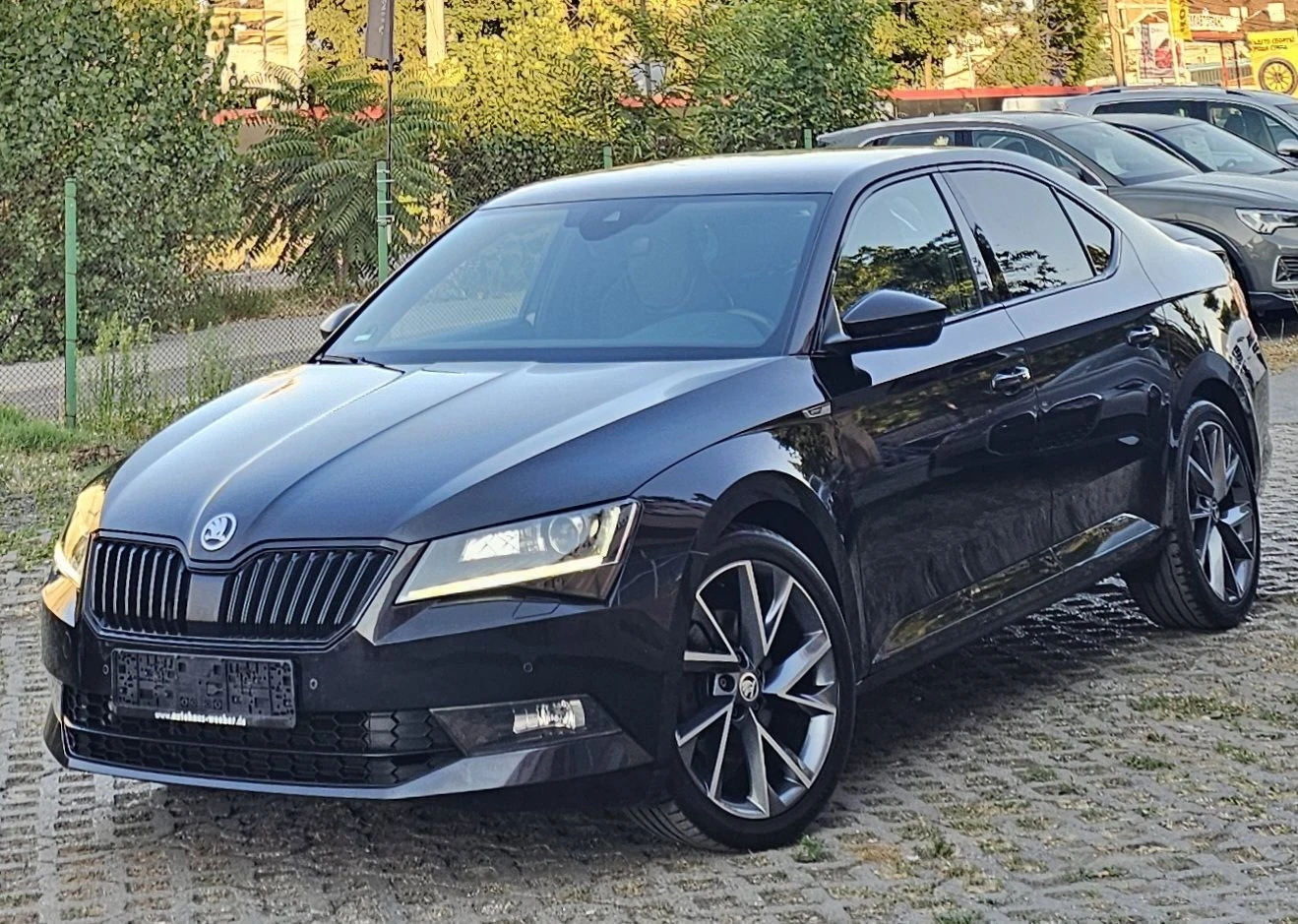 Skoda Superb 2.0TDI 190к.с. 4х4 SportLine Canton CarPlay ACC