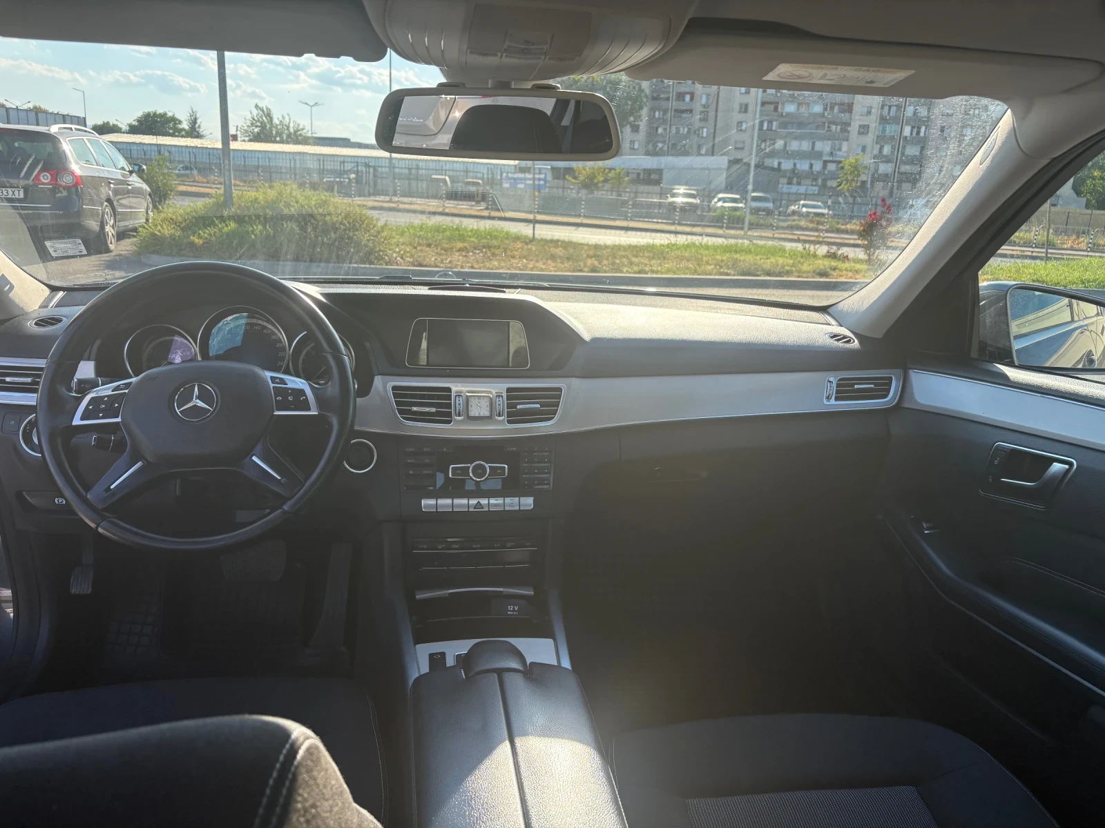 Mercedes-Benz E 220 2.2 CDI, снимка 6 - Автомобили и джипове - 55837435