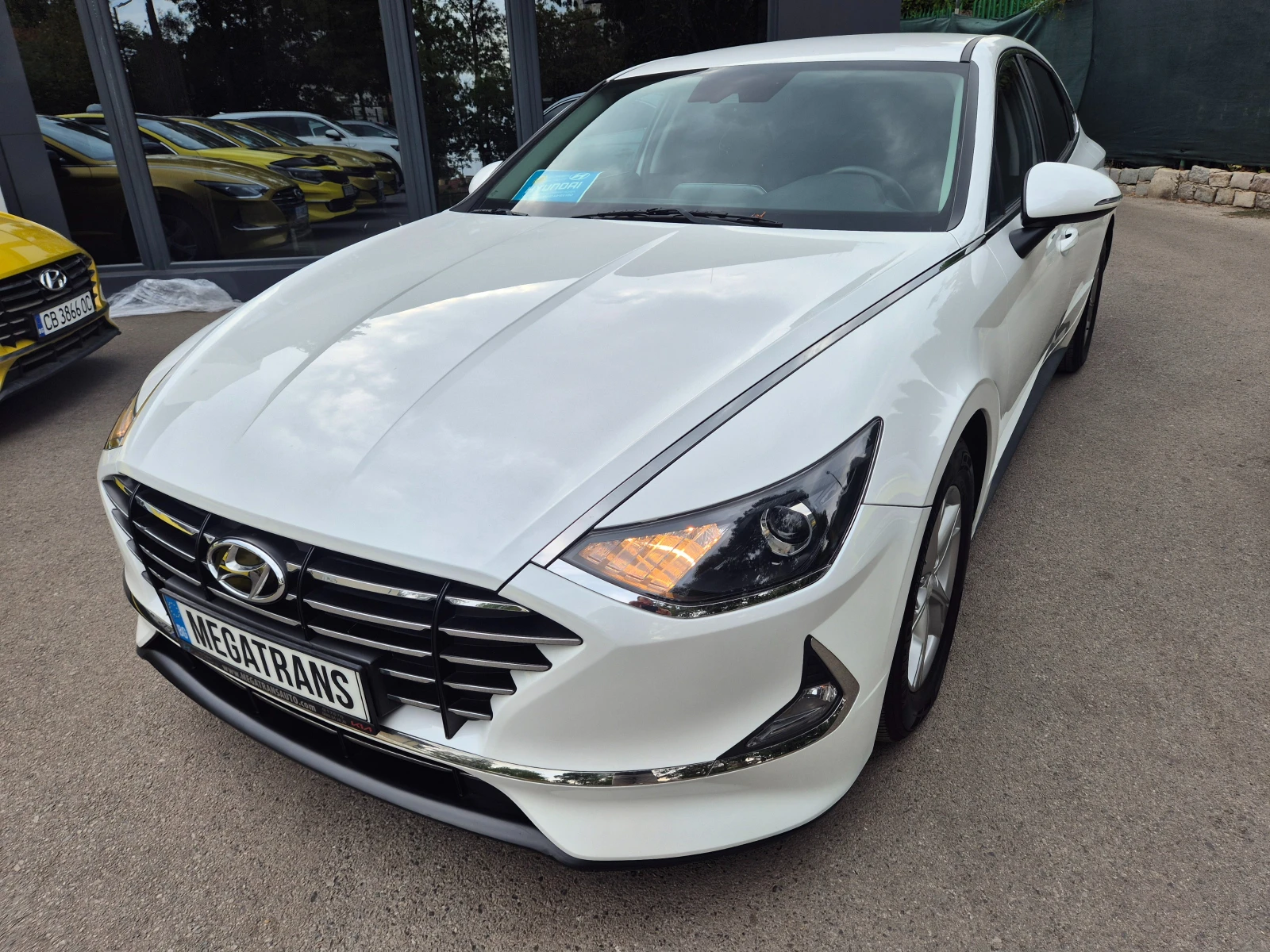 Hyundai Sonata 2.0 cm3 LPG наличен в БГ, снимка 2 - Автомобили и джипове - 56165676
