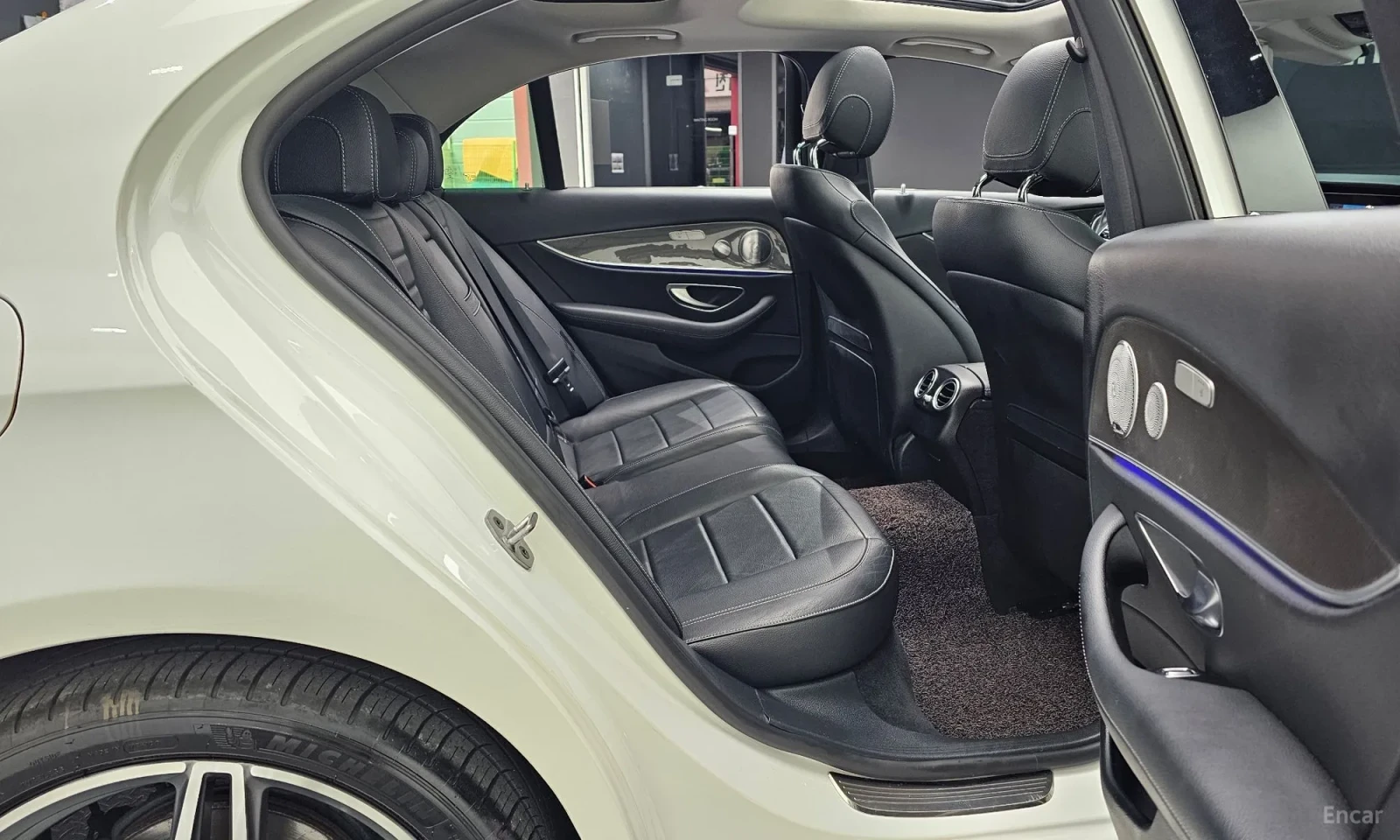 Mercedes-Benz E 300 AMG LINE\4MATIC\BURMEISTER | Mobile.bg � ����������� 12