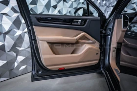 Porsche Cayenne E-Hybrid Coupe PANO* SPORT CHRONO* BOSE, снимка 7