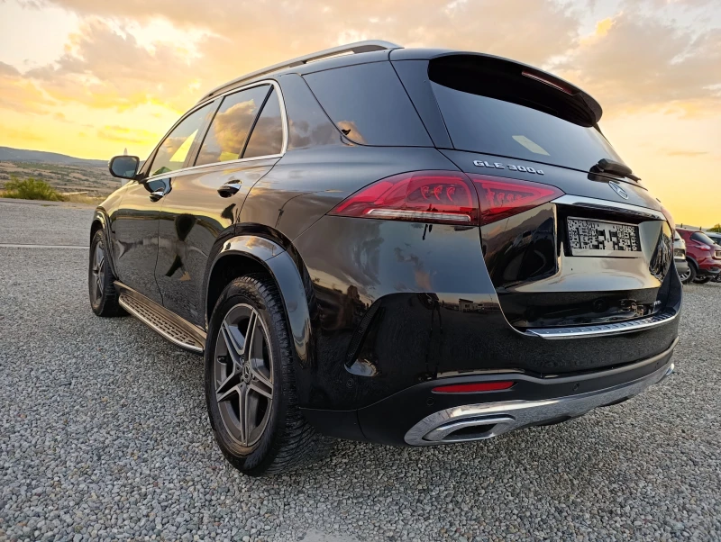Mercedes-Benz GLE 300 300D* AMG* Nigth* Burm* Pano* 4MATIK* , снимка 8 - Автомобили и джипове - 52316168