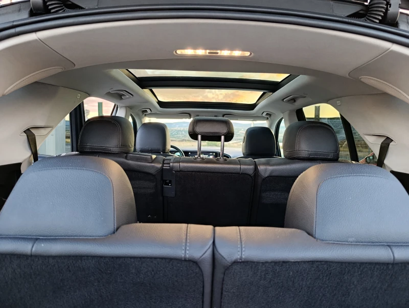 Mercedes-Benz GLE 300 300D* AMG* Nigth* Burm* Pano* 4MATIK* , снимка 14 - Автомобили и джипове - 52316168