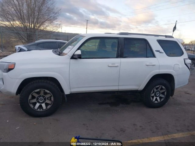 Toyota 4runner, снимка 12 - Автомобили и джипове - 48604313