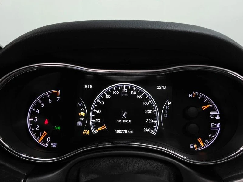 Jeep Cherokee 3.6 Limited| 295к.с.| ВКЛ.ТЕХНОТЕСТ, снимка 8 - Автомобили и джипове - 55563645