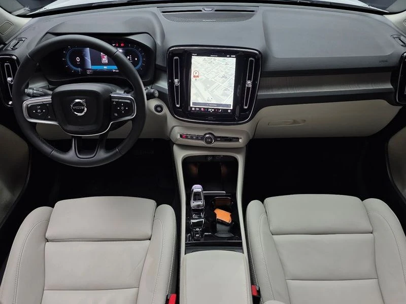 Volvo XC40 2.0 197 hp Automatic, снимка 7 - Автомобили и джипове - 55812991
