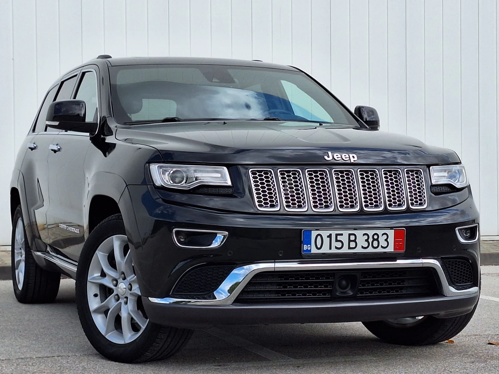 Jeep Grand cherokee 3.0 CRD * SUMMIT* ПЪЛНА СЕРВИЗНА ИСТОРИЯ  - изображение 2