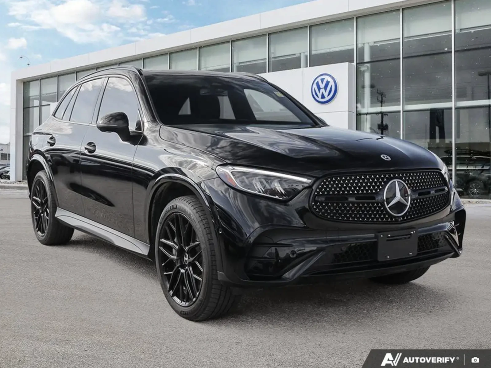 Mercedes-Benz GLC 300 2024 Mercedes-Benz GLC 300 - изображение 3