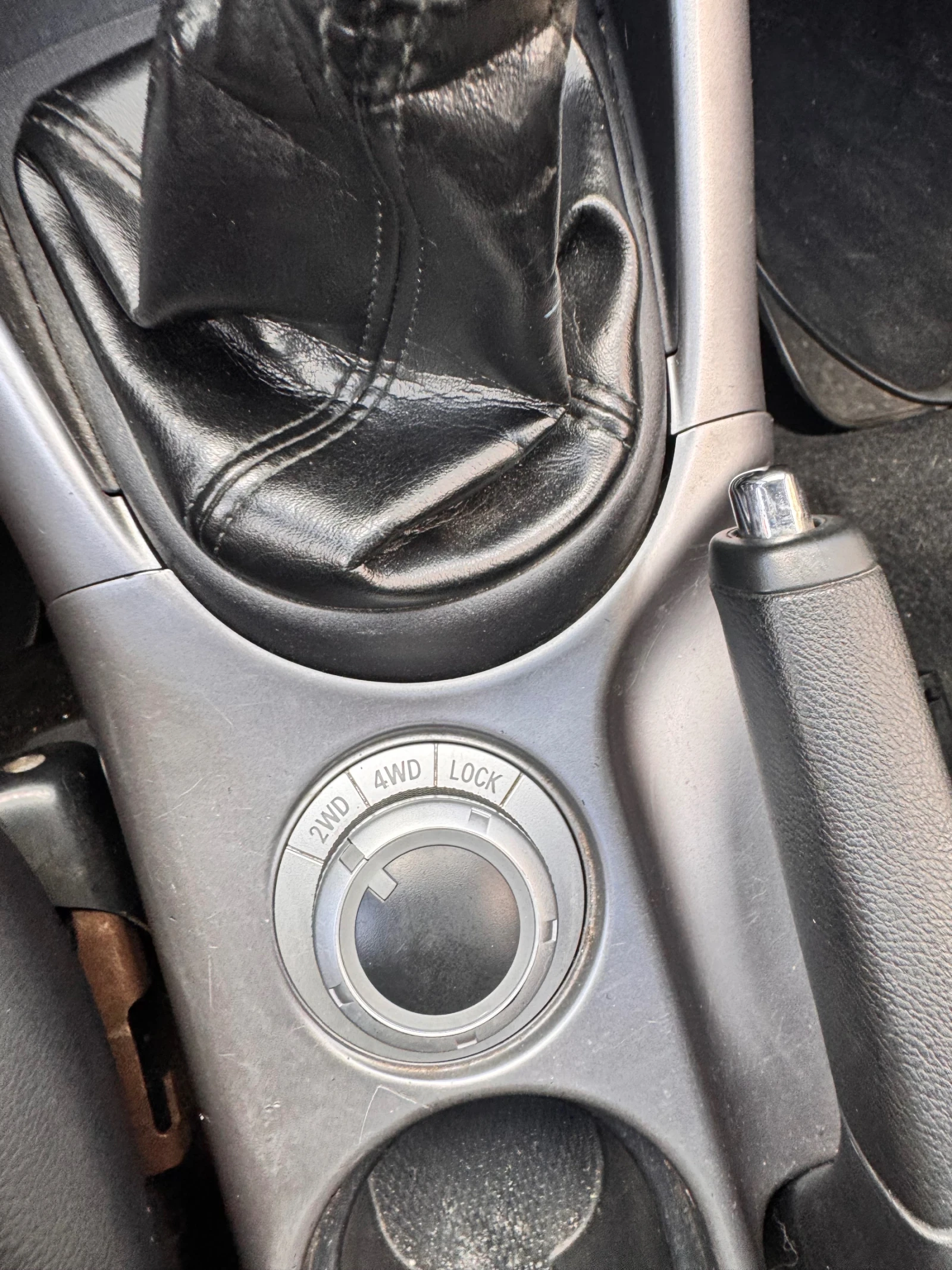 Mitsubishi Outlander 2.0D 4�4 Navi 7 ����� | Mobile.bg � ����������� 13